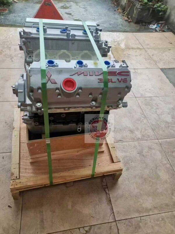 Long Block Engine Assembly Mitsubishi Pajero V97 3,8L 6G75